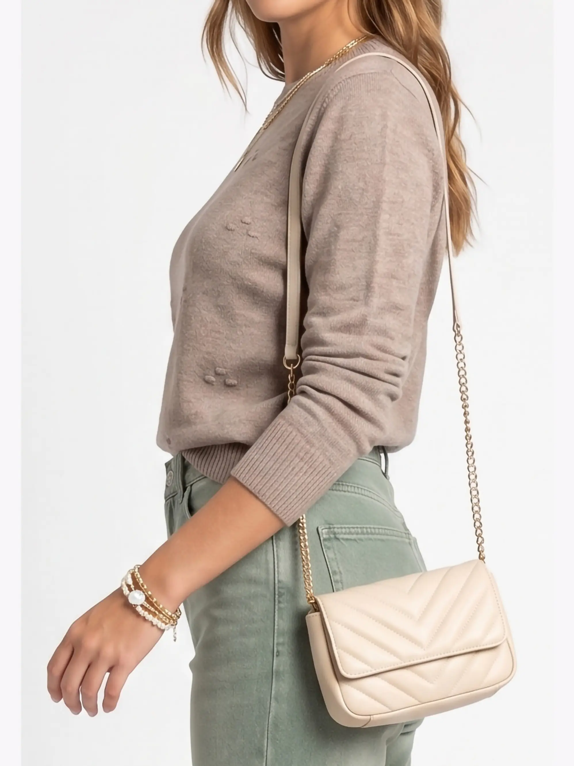 Sweater Tejido Cuello Medio con Detalles en Relieve 9