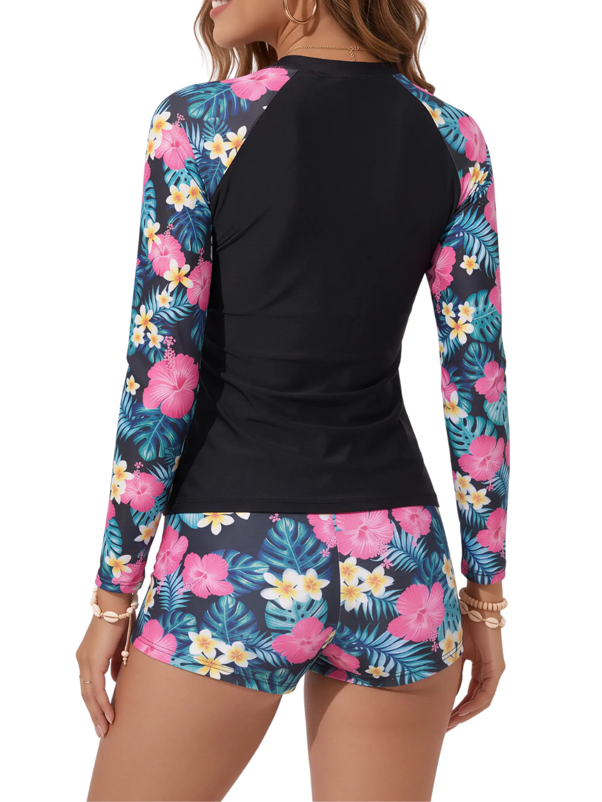 Traje de baño 3 piezas manga larga floral con short 2