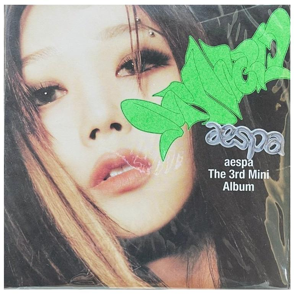 AESPA - MY WORLD: THE 3RD MINI ALBUM - POSTER VER. (GISELLE COVER) | CD