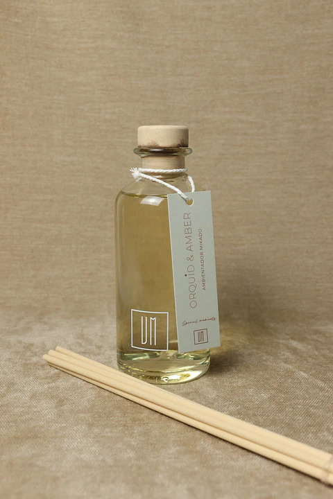 Difusor em sticks Orquid & Amber (200ml)