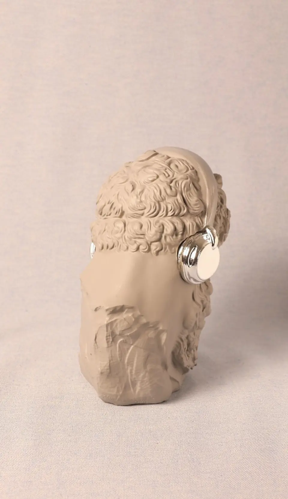 Figura Decorativa Headphones (cinzento e prateado) 3