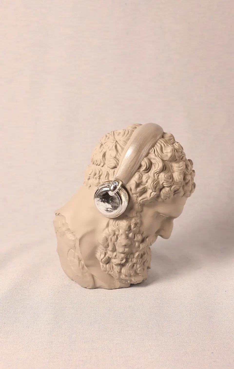 Figura Decorativa Headphones (cinzento e prateado) 1