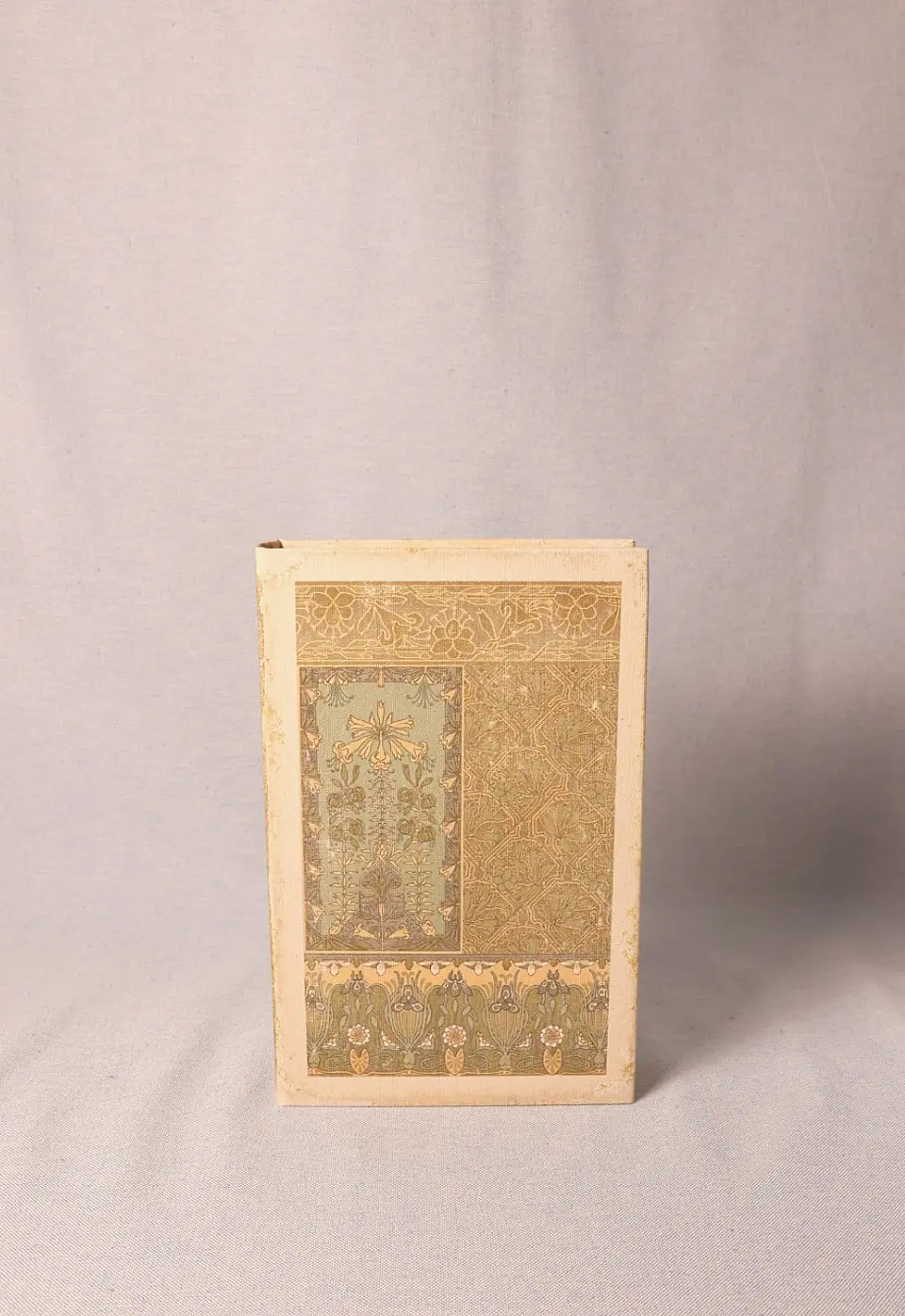 Conjunto de Caixas Decorativas em Forma de Livro (tons claros) 5