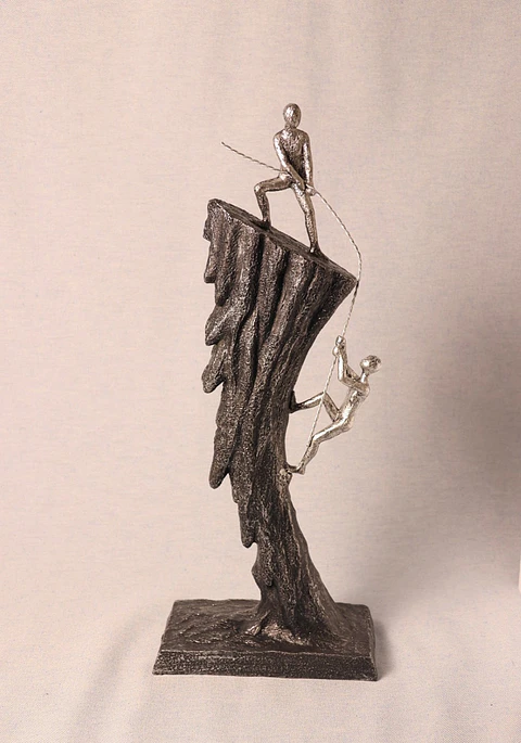 Figura Decorativa Escalada