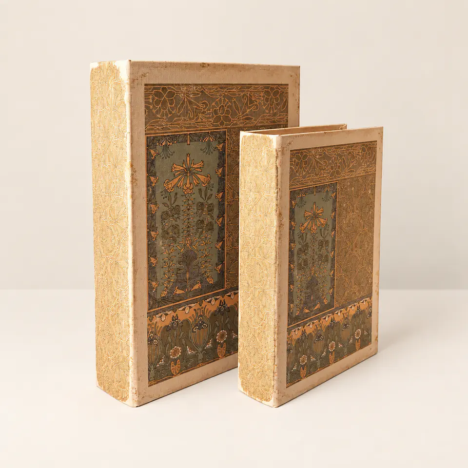 Conjunto de 2 Caixas Decorativas em Forma de Livro – Tons Neutros 1