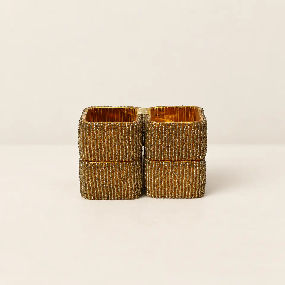 Conjunto de 4 Argolas para Guardanapos com Missangas Douradas 3