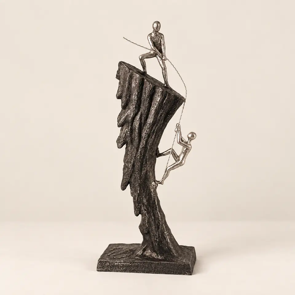 Figura Decorativa Escalada 1
