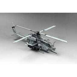 Helicóptero Armado Y Pintado COBRA Ah1Z Viper New