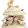 Figura de Alicia en el País de las Maravillas con Gato de Cheshire y Conejo Blanco