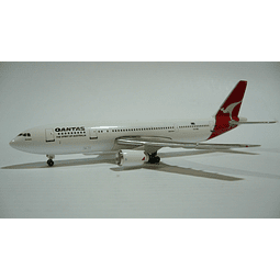 Avión Colección  Airbus A300  Qantas Airways 1/400