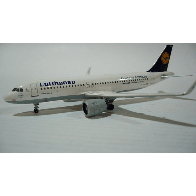 Avión Colección  Airbus A320 NEO Lufthansa 1/400