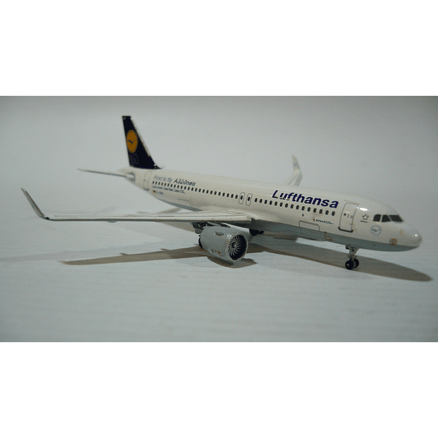 Avión Colección  Airbus A320 NEO Lufthansa 1/400