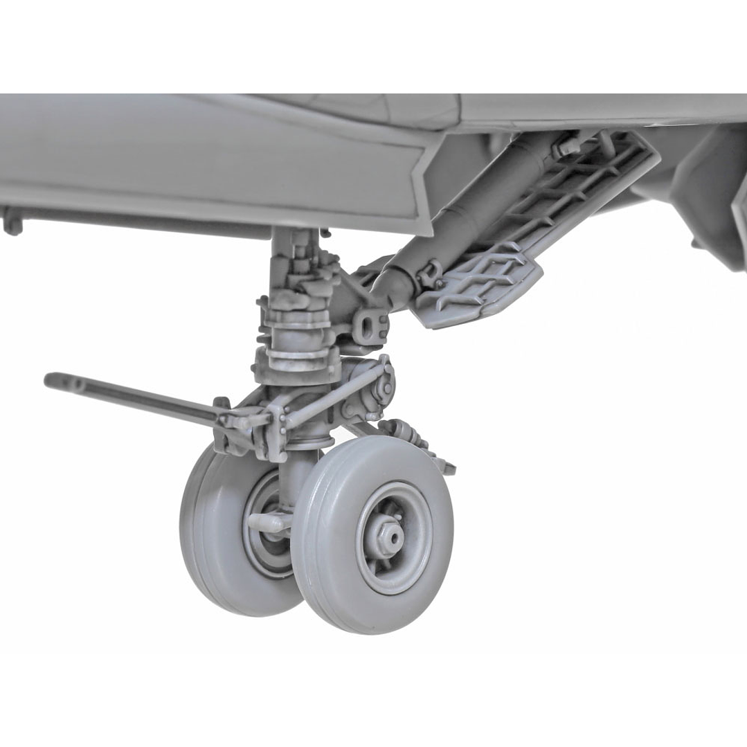 1/48 SCALE LOCKHEED MARTIN® F-35®C LIGHTNING II 8