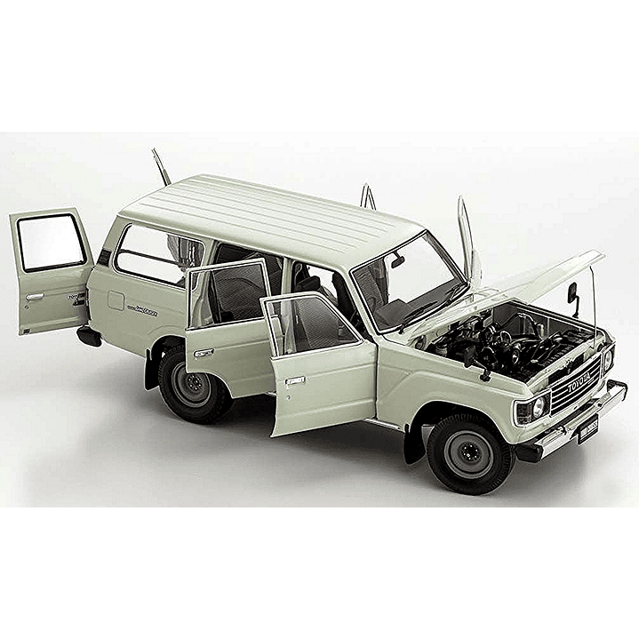 Carro Colección  Toyota Land Cruiser 60 White1/18 1