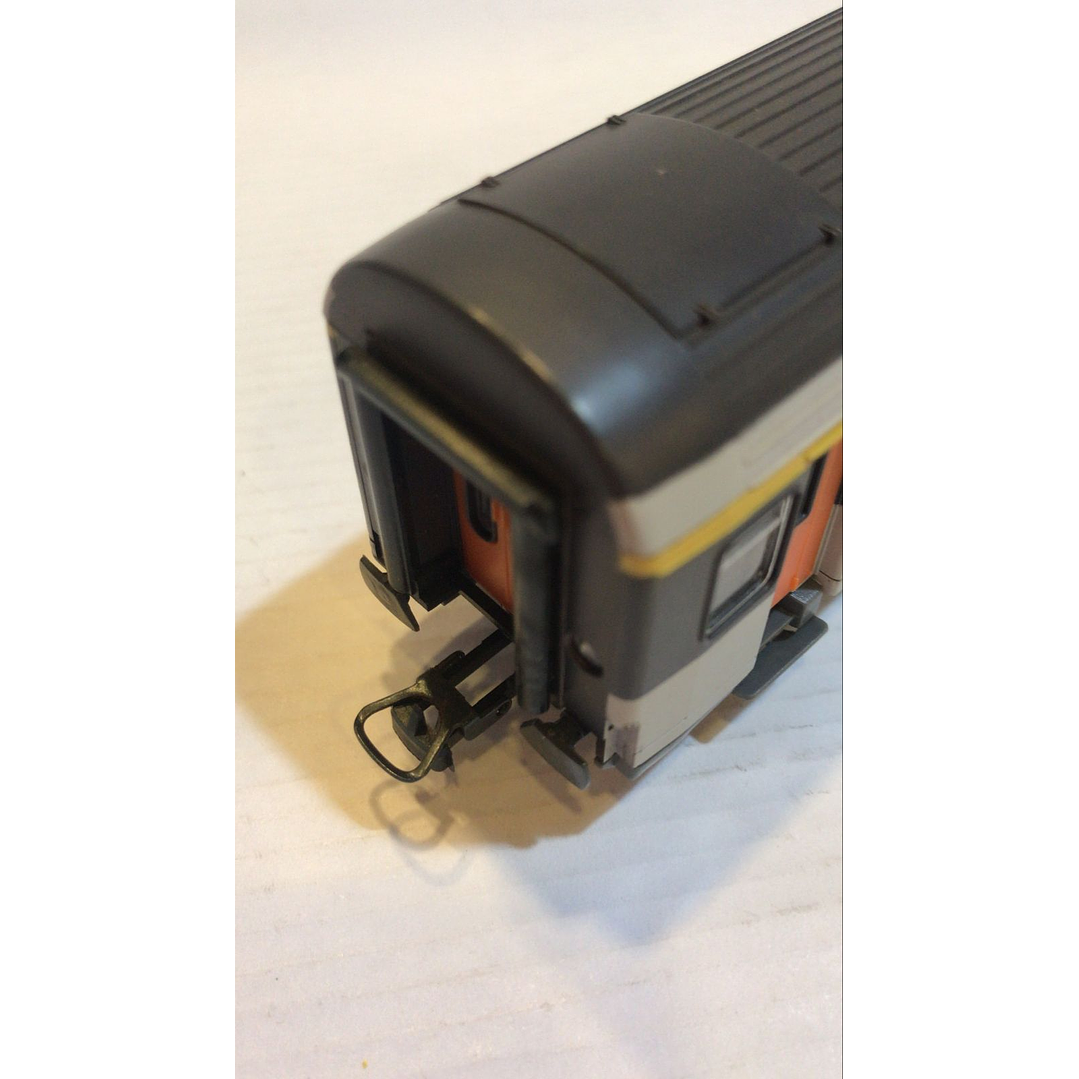 Tren Eléctrico - vagon de pasajeros SNCF Capitol Nueva Generacion h0 1/87 5