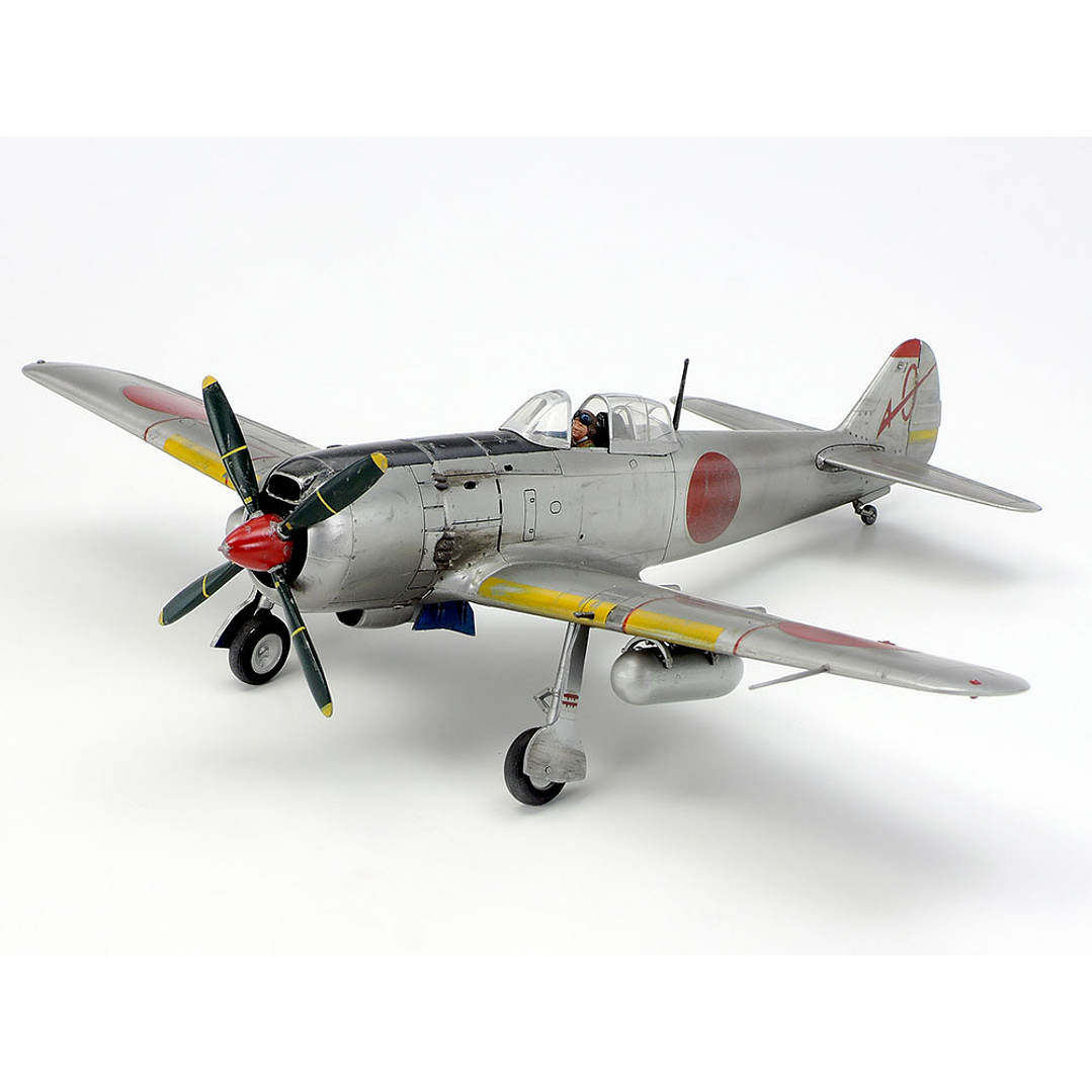 Para armar Nakajima Ki84 Ia Hayatefrank1/48 2