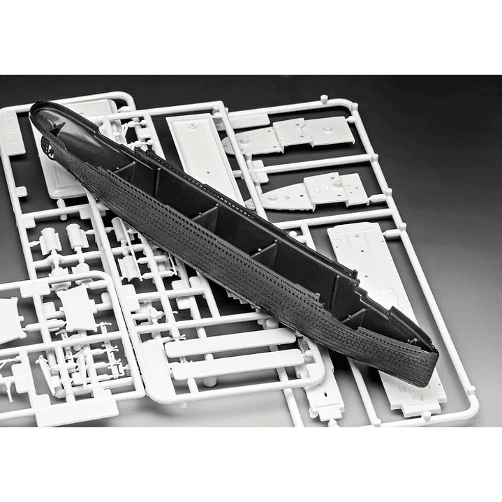 Barco para Armar R.M.S. Titanic Revell 1/1200 3