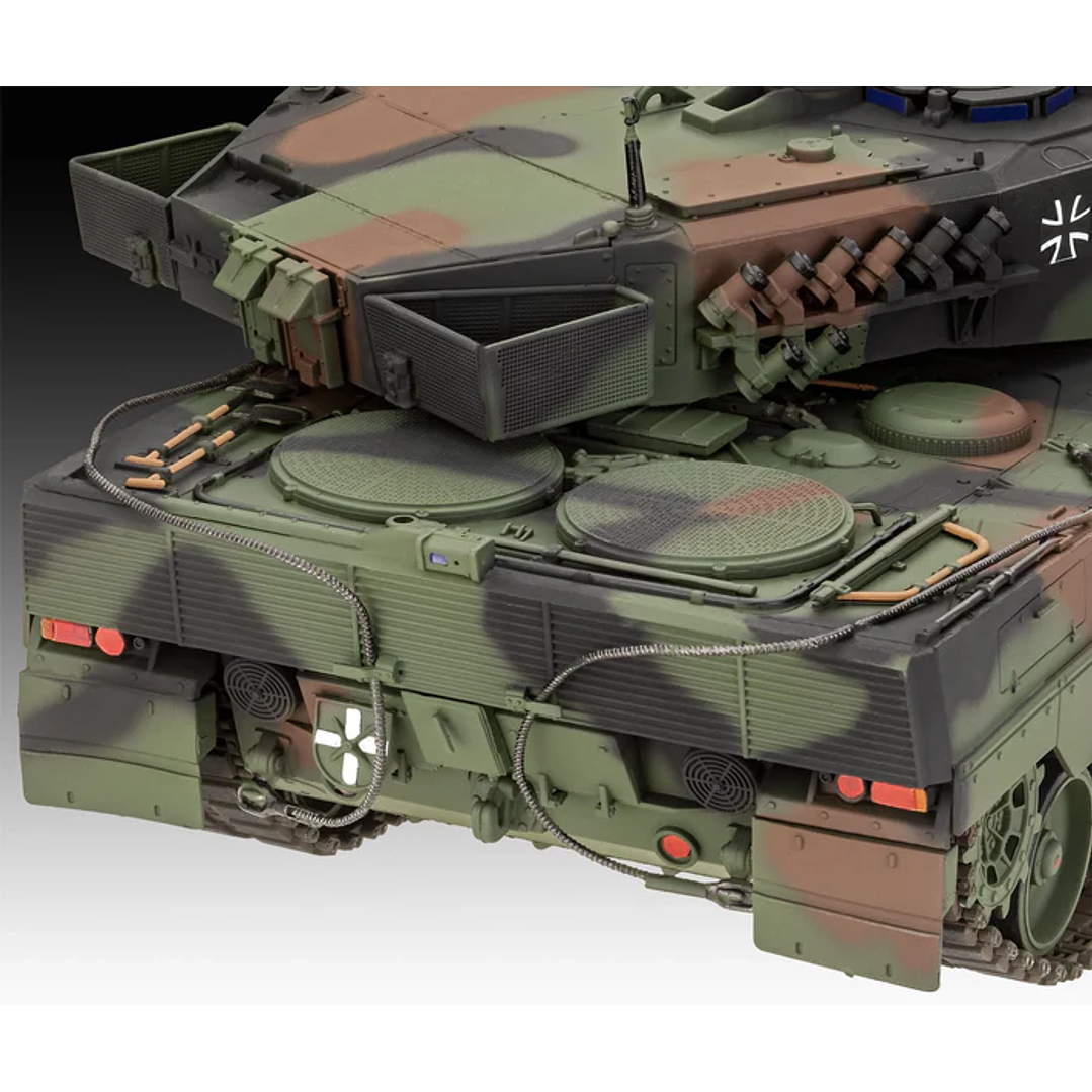 Para armar Leopard 2 A6M+ Revell 1/35 6