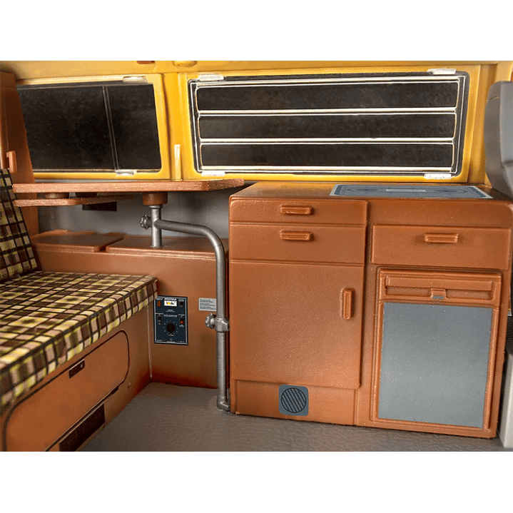 Vehículo para Armar Vw T2 Camper (Easy-Click) 1/24 4