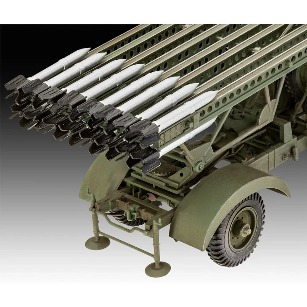 Para armar W.O.T. 8 Bm-13-16 Katyusha/Cargo 1/35 4