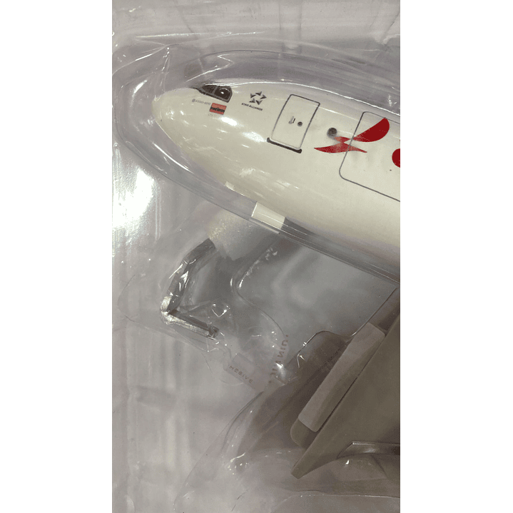 Avión Colección  A330 Avianca Cargo 47 cm de largo 2