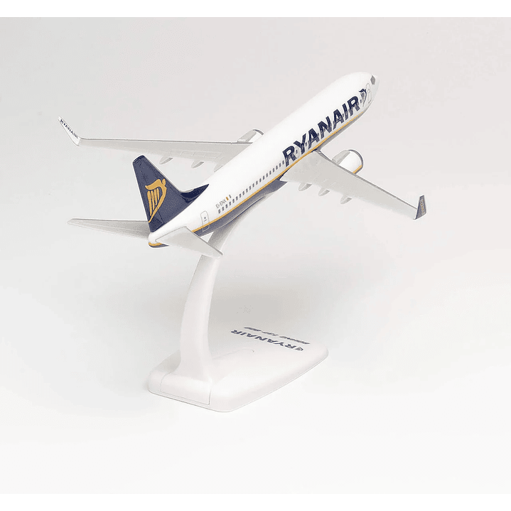 Avión Colección  B737-800 Ryanair  3