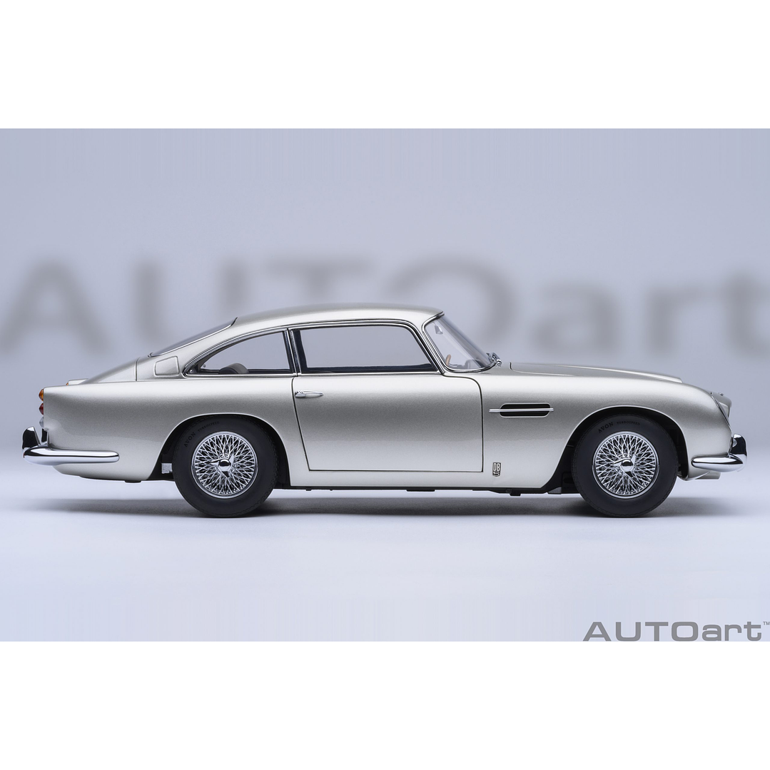 Carro Colección  Aston Martin Db5 Silver1/18 3