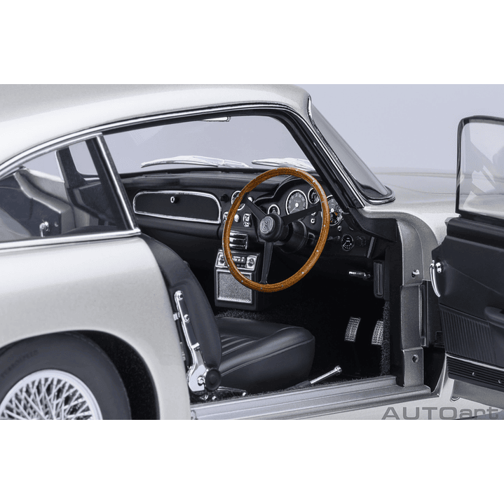 Carro Colección  Aston Martin Db5 Silver1/18 11