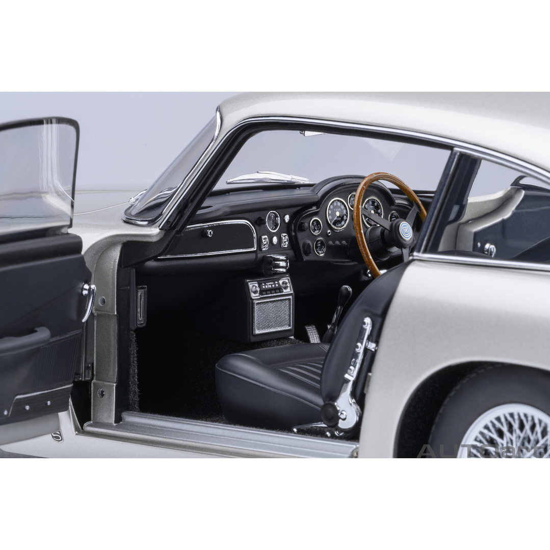 Carro Colección  Aston Martin Db5 Silver1/18 12