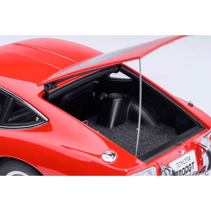 Carro Colección  Toyota 2000 Gt /67 1/18 10