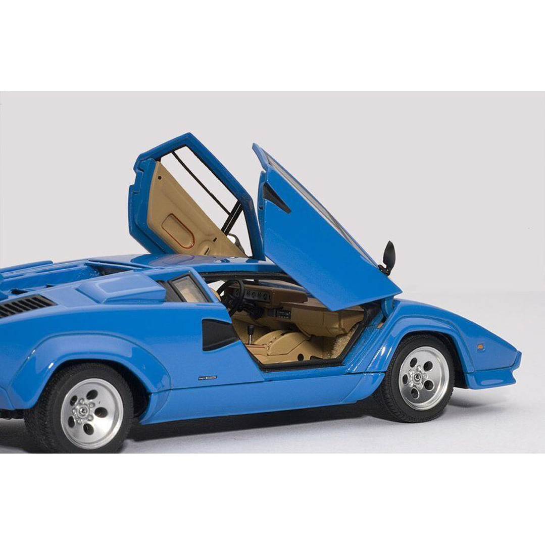Carro Colección  Lamborghini Countach 500 S Azul1/43 5
