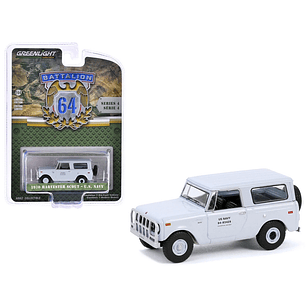 Carro Colección  1970 Harvester Scout - U S Navy1/64
