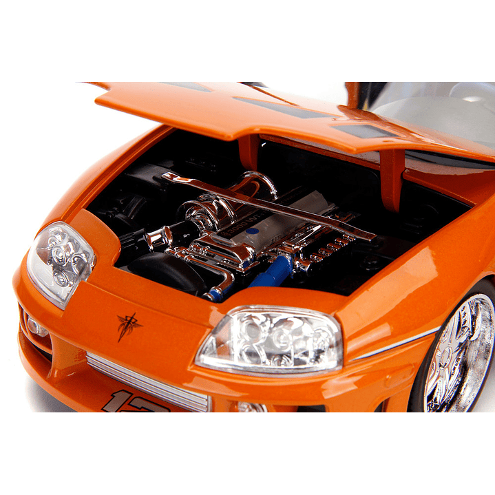 Carro Colección   1995 Toyota Supra w/Lights & Brian Figurine , Fast & Furious - Jada Toys 31139 - 1/18 Diecast Car 7