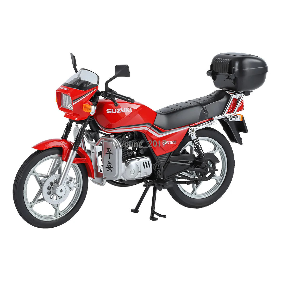 Moto   Suzuki 125 Gs  escala 1/12 1