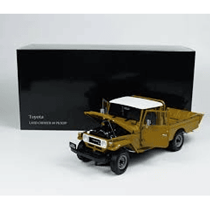 Carro Colección  Toyota Land Cruise 40 Olive 1/18