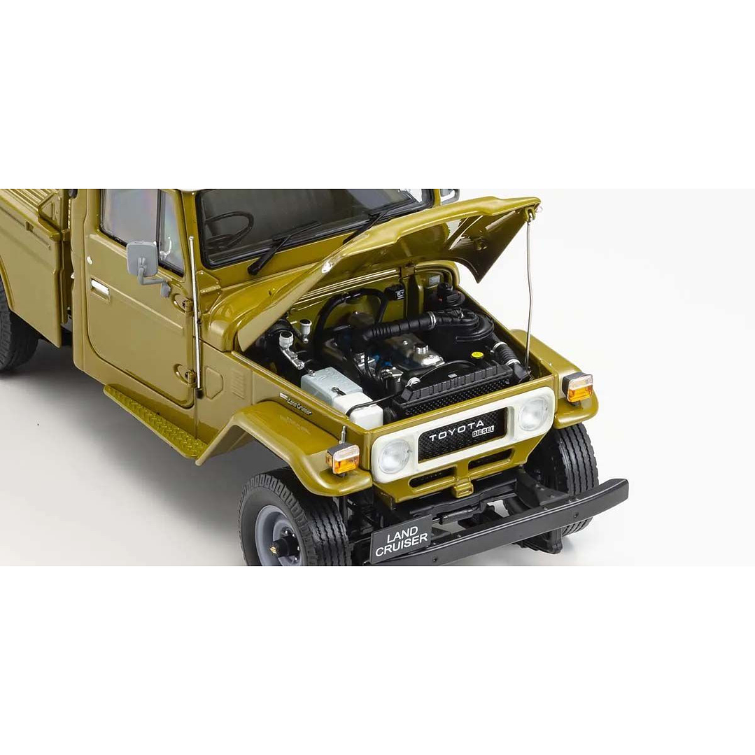 Carro Colección  Toyota Land Cruise 40 Olive 1/18 4