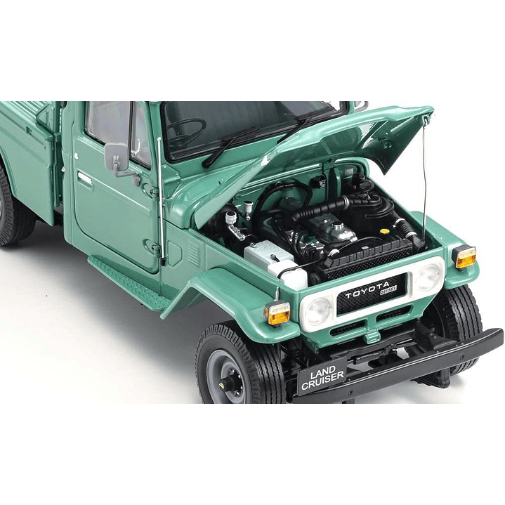 Carro Colección  Toyota Land Cruise 40 Green1/18 4