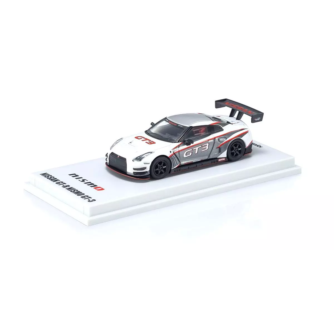Carro Colección  Nismo R 35 Gt- Gt3 Led White1/64 1