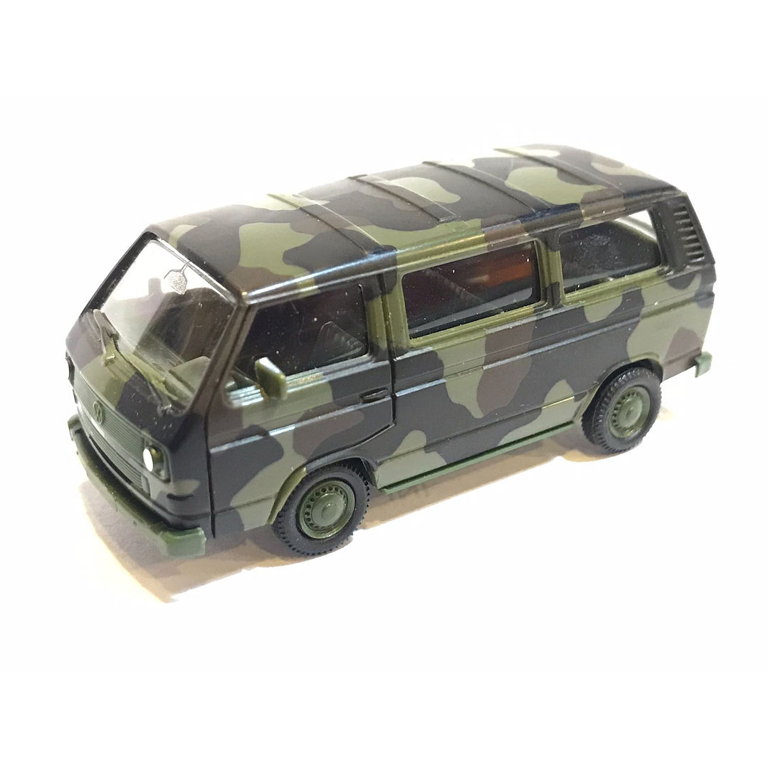 No Nuevo Microbus Volkswagen T3 Militar con camuflaje 1/87 1