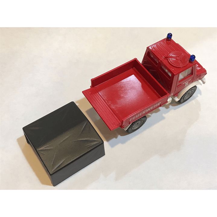 Carro Colección  No Nuevo Unimog De Bomberos 1/87 ho 3