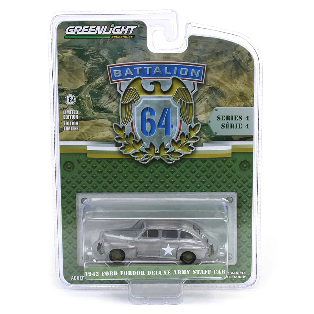Carro Colección  1942 Ford Fordor Deluxe Army1/64 1