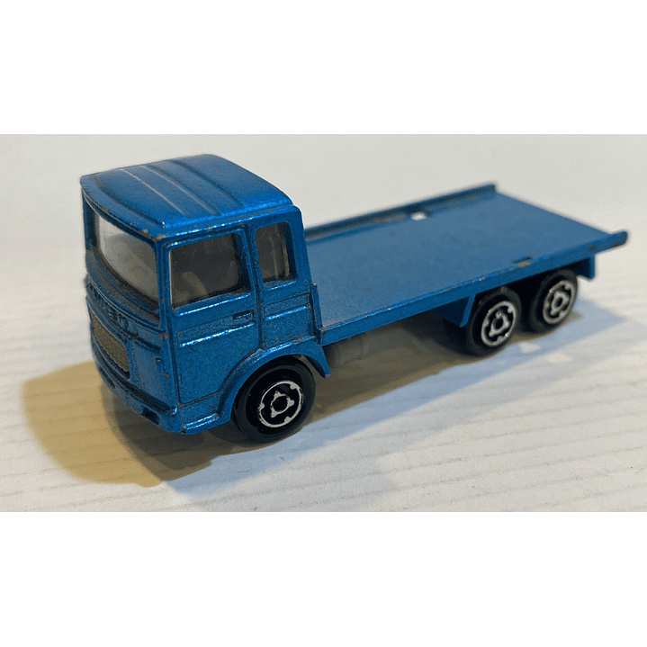 Camion Majorette antiguo 1/100 2
