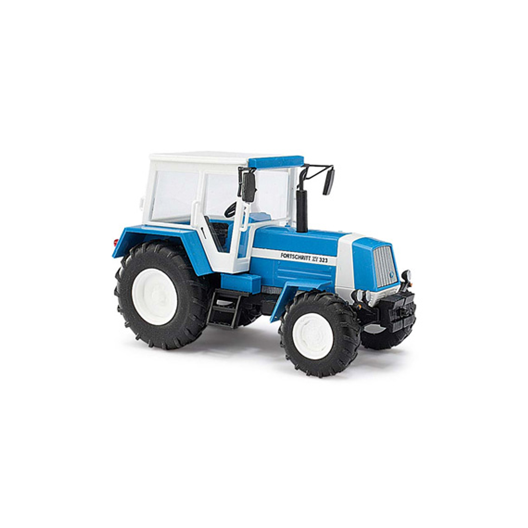 No Nuevo Tractor Fortschritt ZT 323 1/87 H0 1
