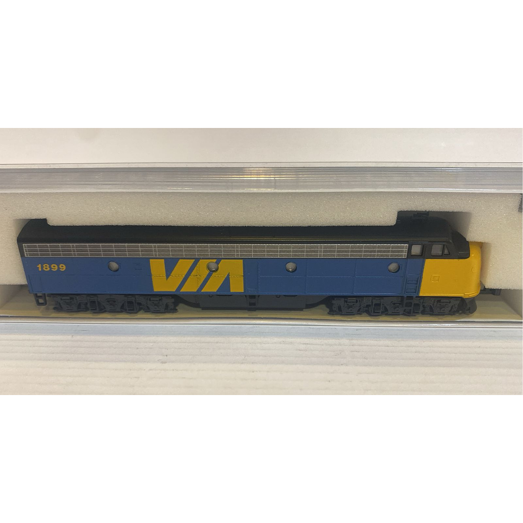 Tren electrico set de tren de pasajeros VIA Rail escala N 1/60 5