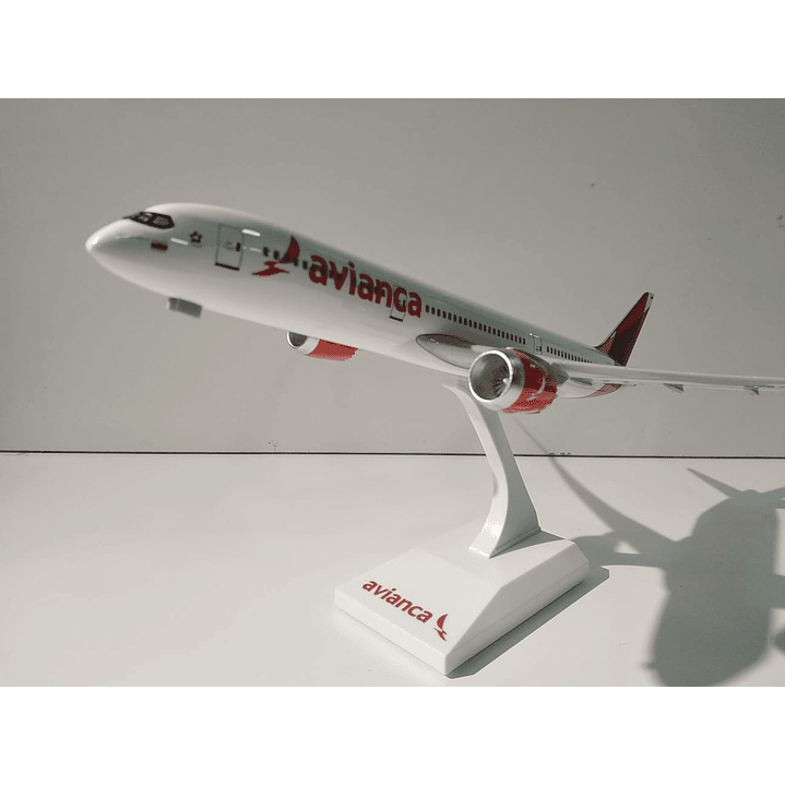 Avión Colección  Avianca Con Luz Y Sonido B 787 1