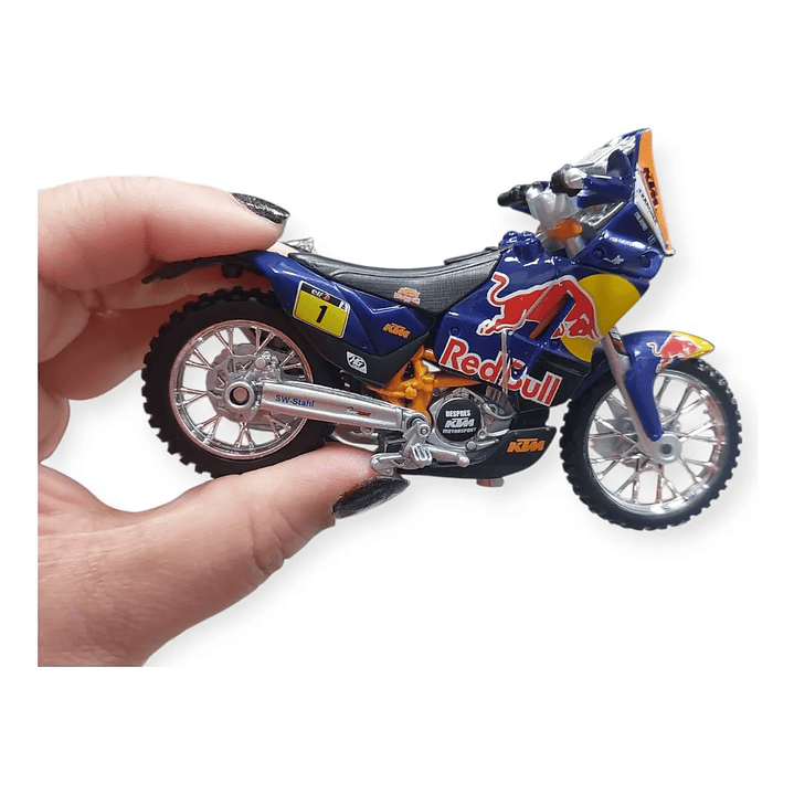 Carro Colección  Moto Ktm Red Bull 1/18 4