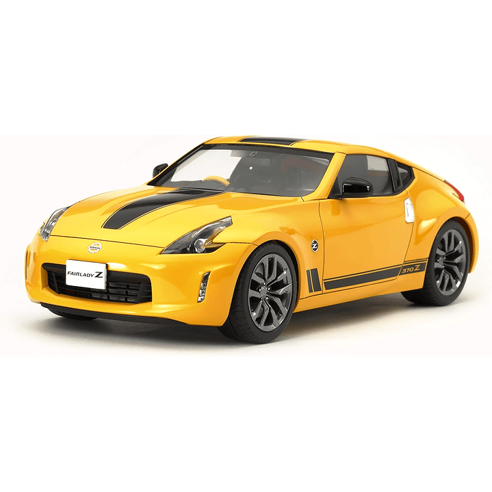  Nissan 370Z Heritage Edition 2