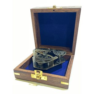  Reloj Solar Triangular Anticado8Cm