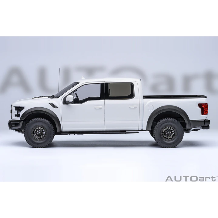 Carro Colección  Ford F150 Raptor 2019 Blanca1/18 8