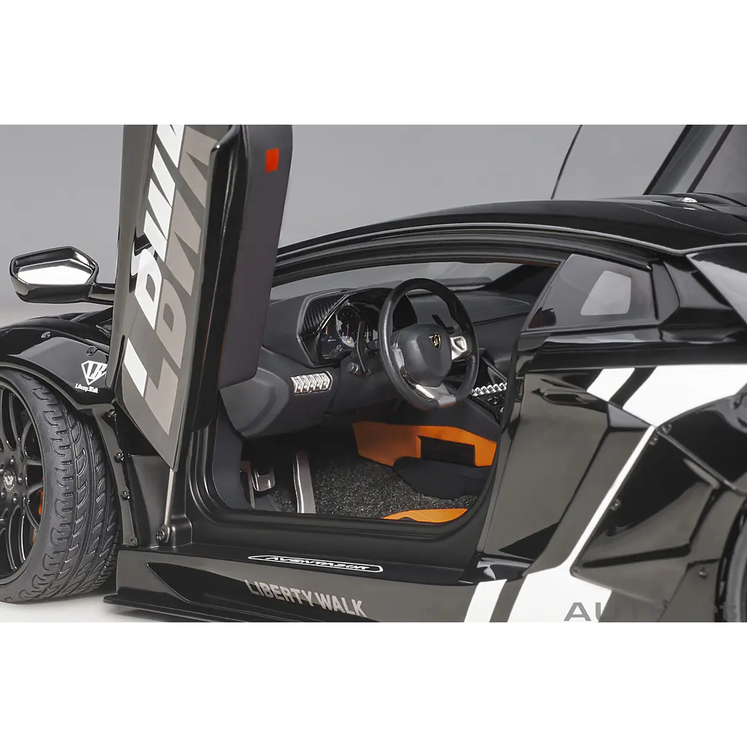 Carro Colección  Liberty Walk Lamborghini Aventa1/18 12